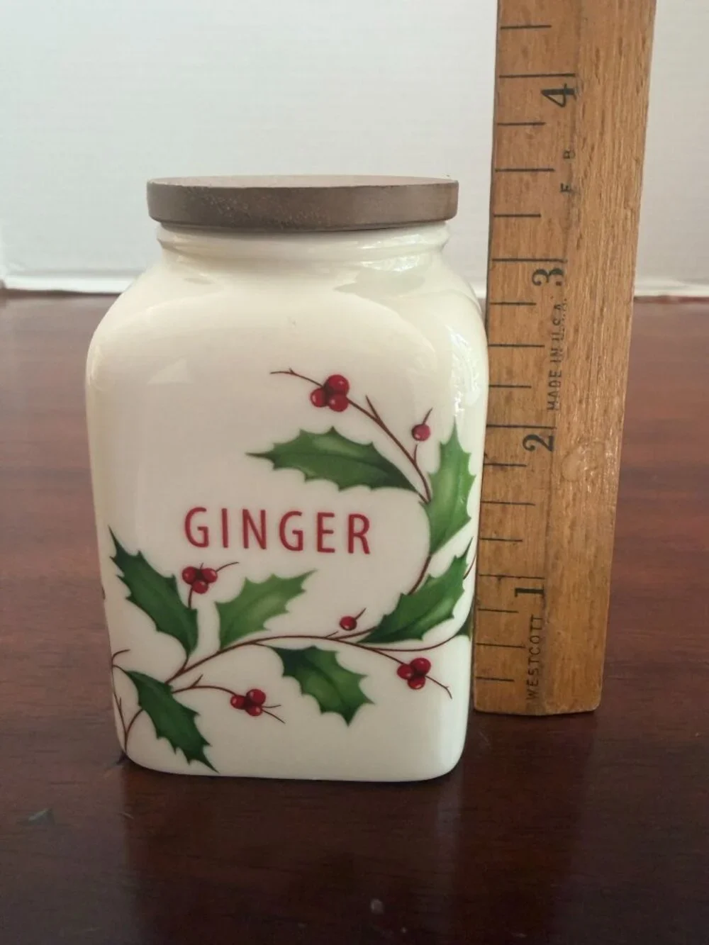 Lenox Holiday Porcelain 6 Ounce 